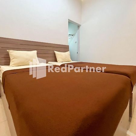 Griya Borobudur Malang Syariah Redpartner Blimbing  외부 사진