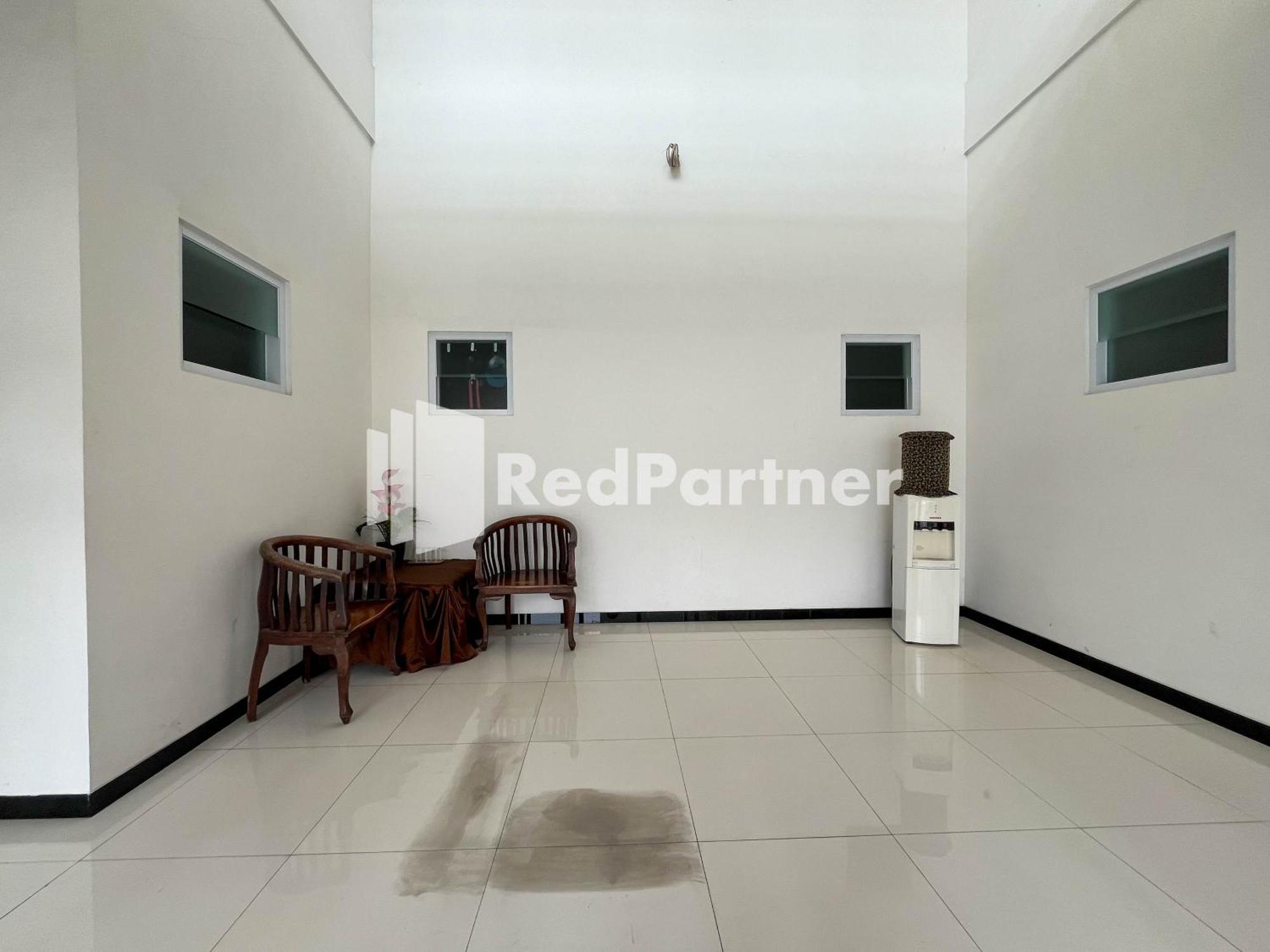 Griya Borobudur Malang Syariah Redpartner Blimbing  외부 사진