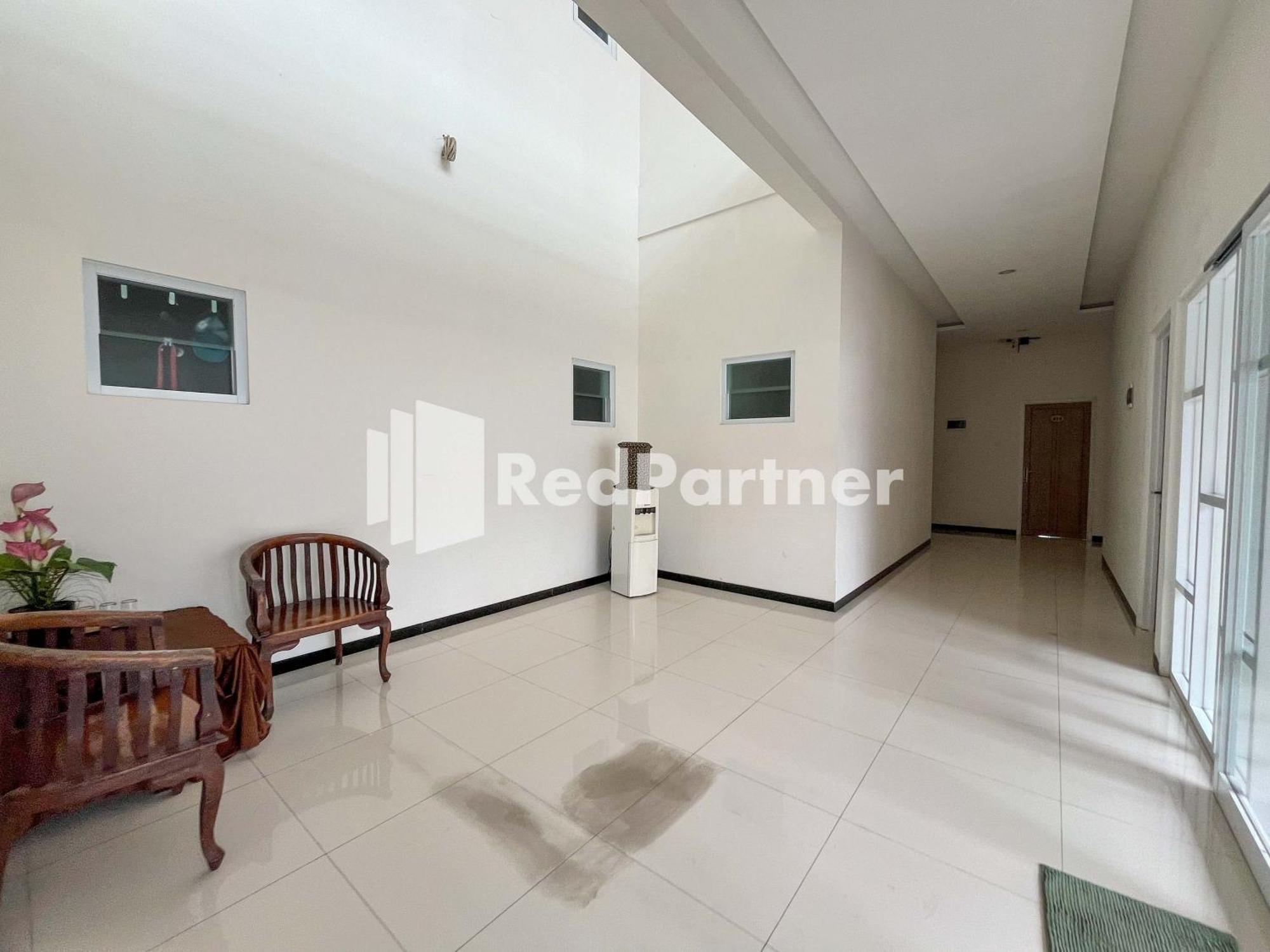 Griya Borobudur Malang Syariah Redpartner Blimbing  외부 사진