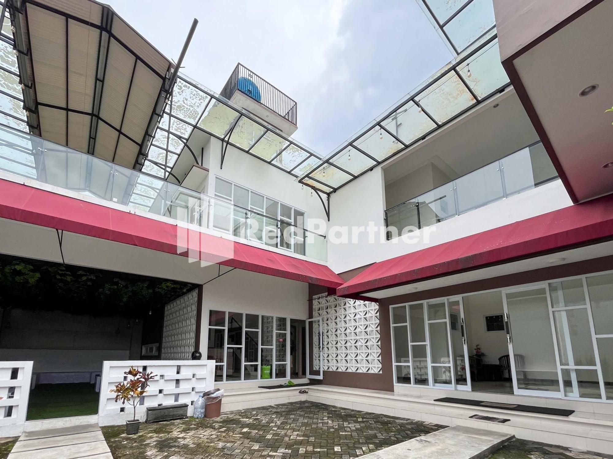 Griya Borobudur Malang Syariah Redpartner Blimbing  외부 사진